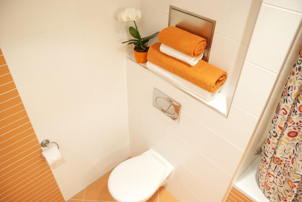 A Nice Place To Stay Apartments Prague Room photo